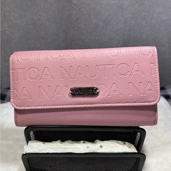 Nautica Pink Embossed Leather Wallet - Picture 1 of 10
